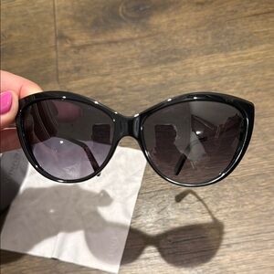 Alexander McQueen Black Cat-Eye Sunglasses